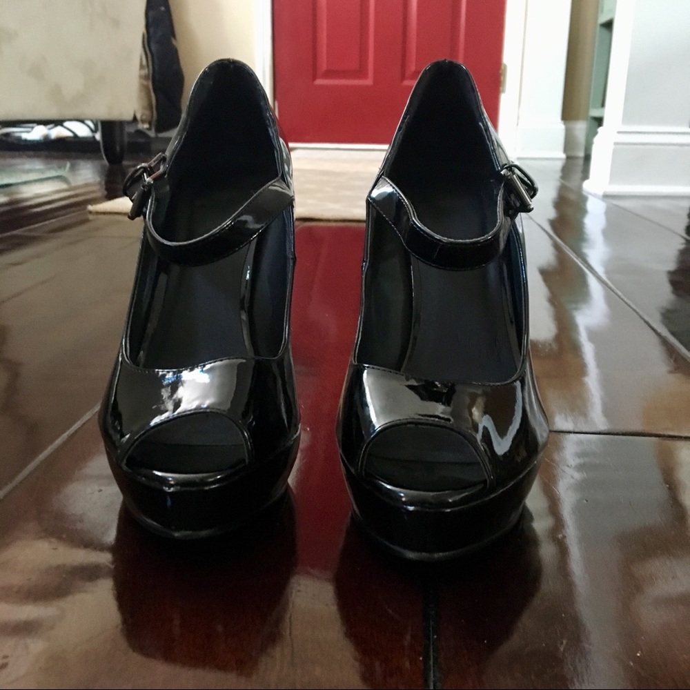 F24 Black Patten Mary Jane Heels 7.5